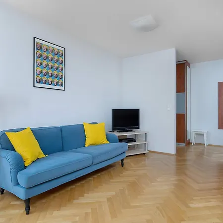 Apartament Kazimierza Wielkiego 2-bedroom With Parking By Renters *