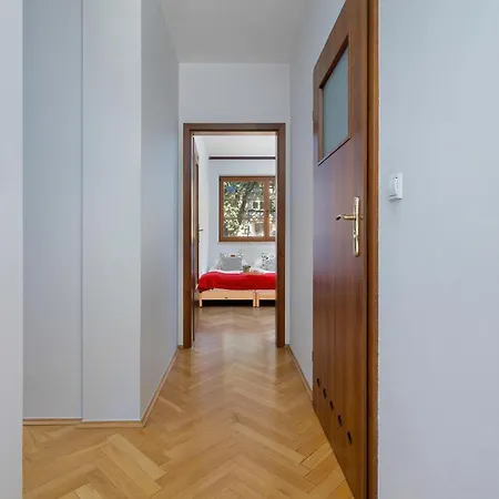 Apartament Kazimierza Wielkiego 2-bedroom With Parking By Renters Kraków