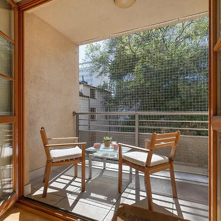 Apartament Kazimierza Wielkiego 2-bedroom With Parking By Renters